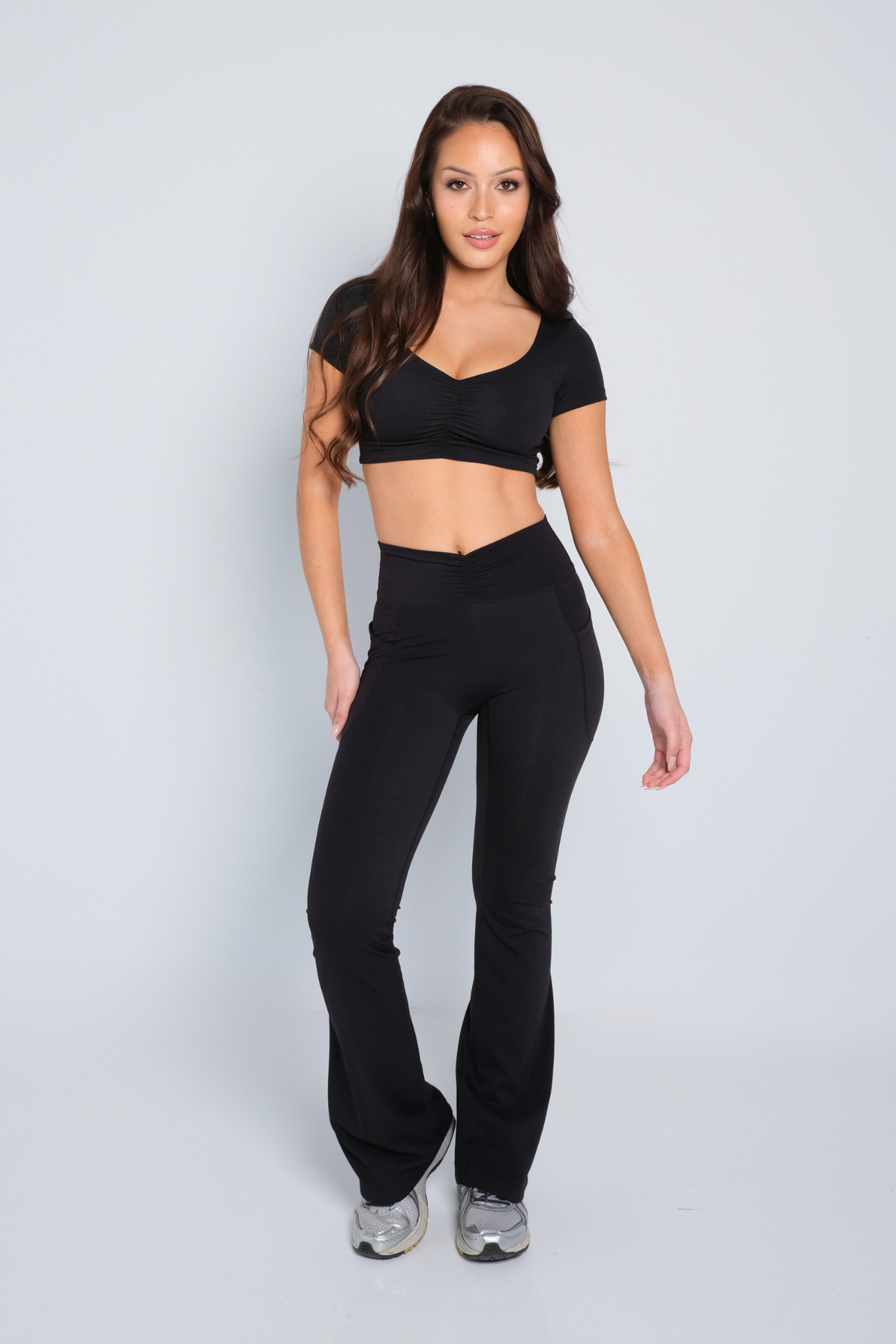 Ruched Flare Pocket (Tall) Leggings - Black – TwoTags