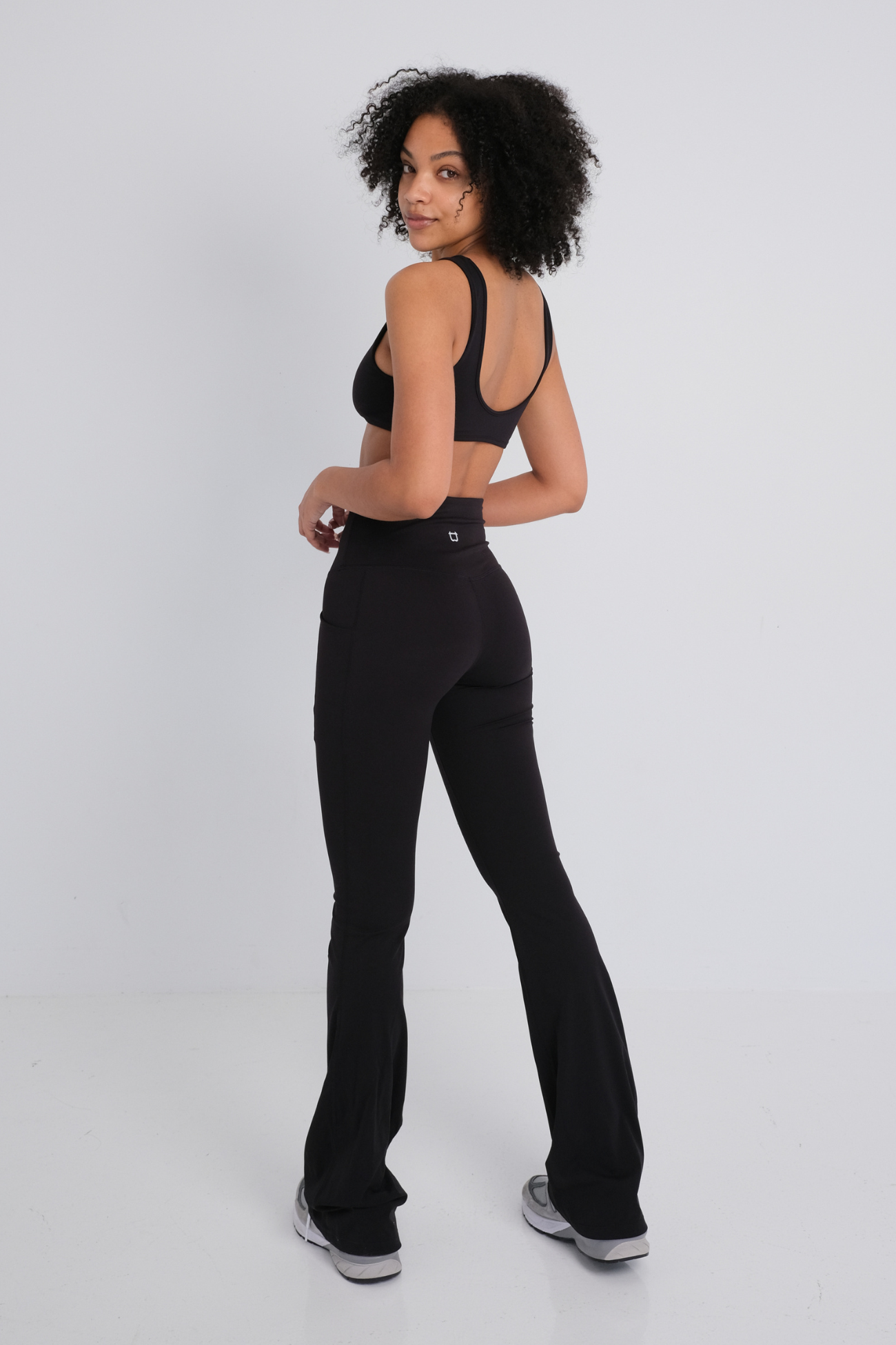 Daze Flare Pocket Extra Tall Leggings Black TwoTags