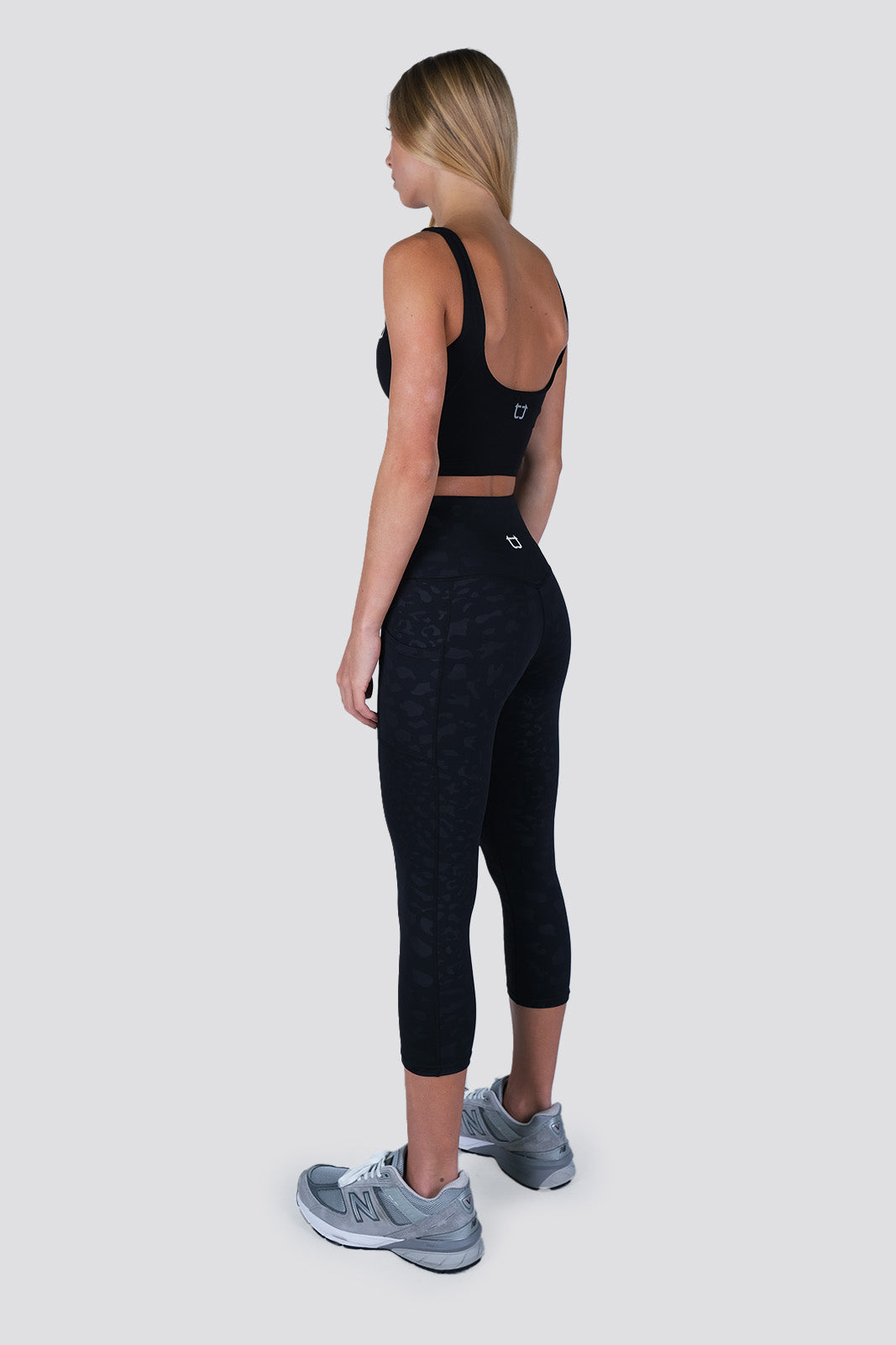 Knurling Leopard 7/8 Highwaisted Leggings - Black – TwoTags